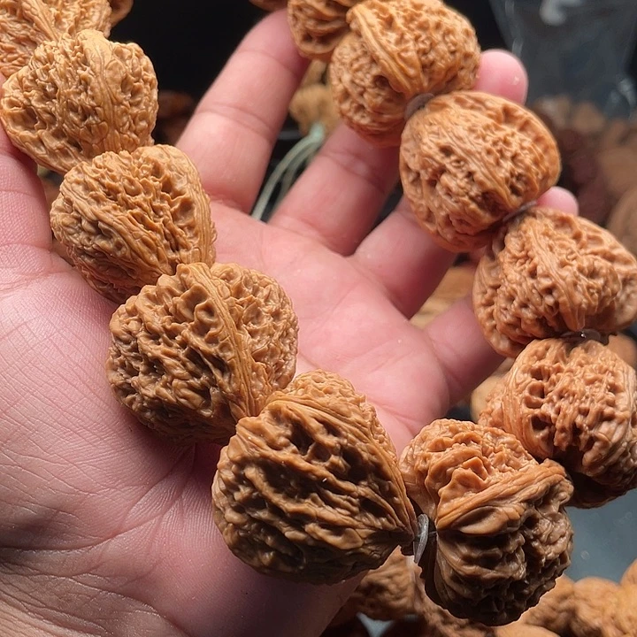擎***天吊坠文玩核桃2南疆石