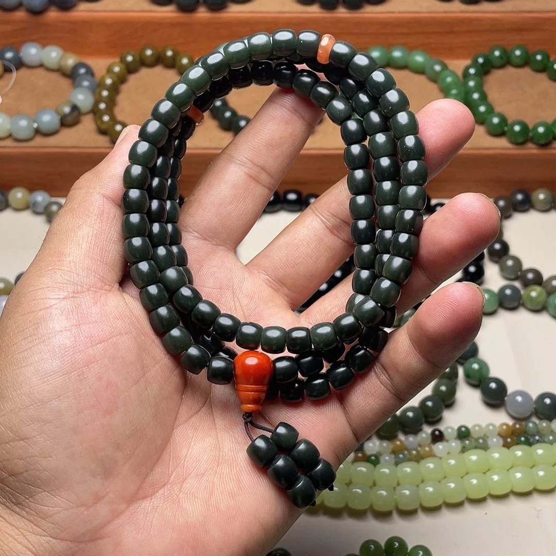 和田玉未镶嵌手串