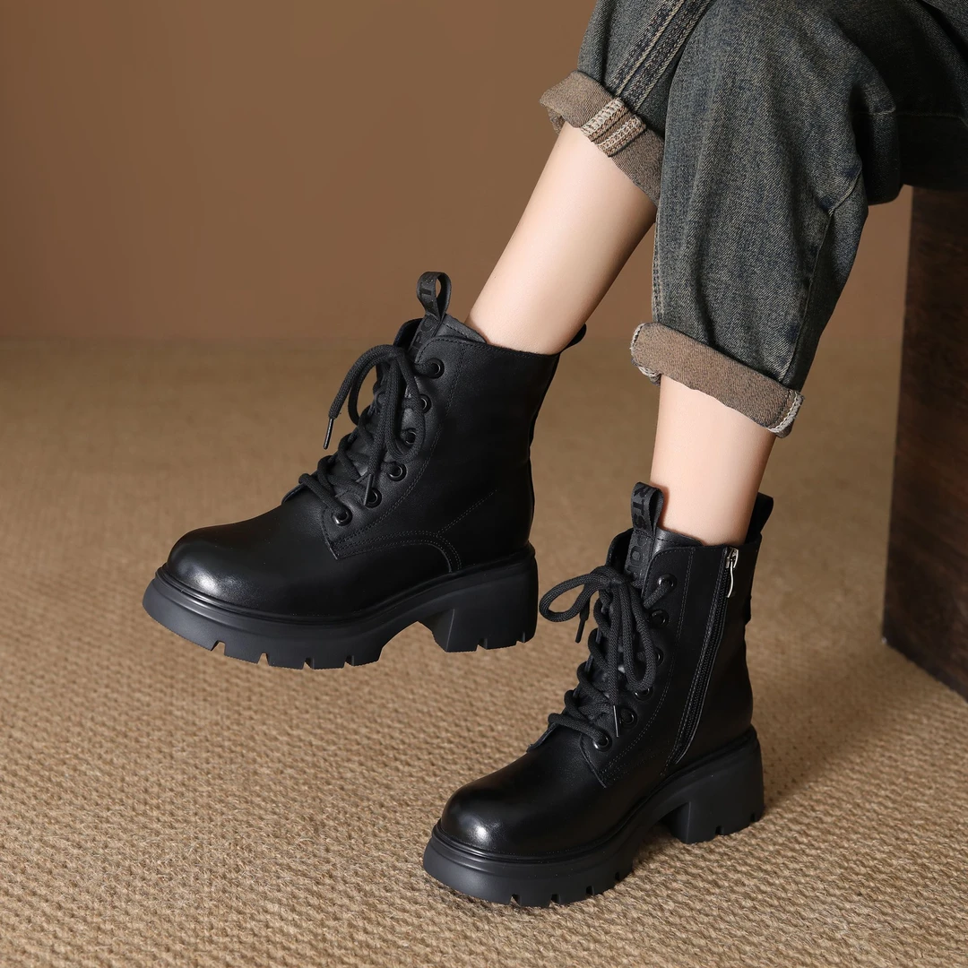 头层牛皮新款时尚舒适休闲百搭轻质厚底粗跟圆头透气马丁靴