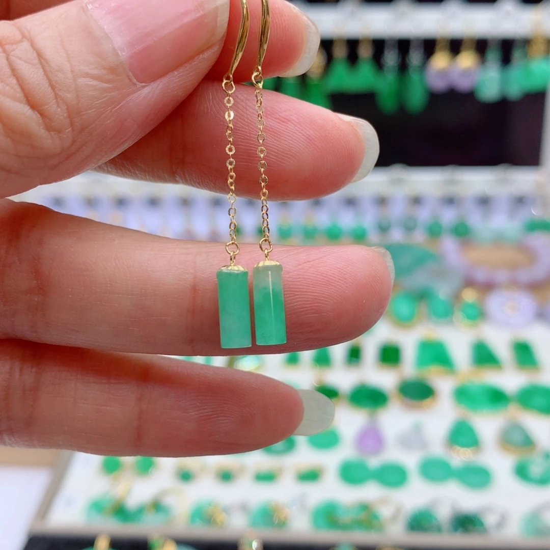 翡翠18K金镶嵌耳饰