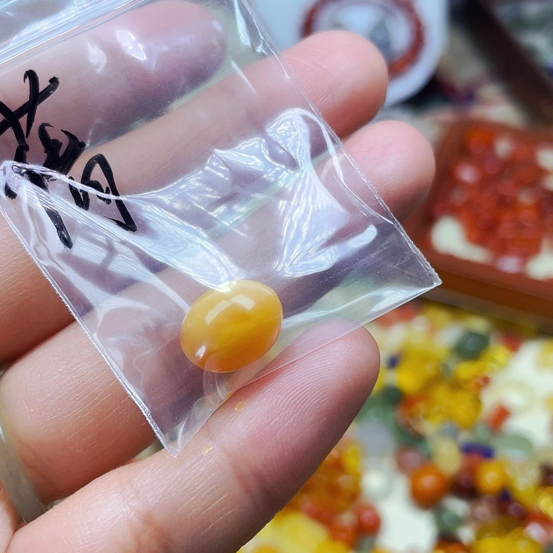 琥珀裸石未镶嵌蒨*订制