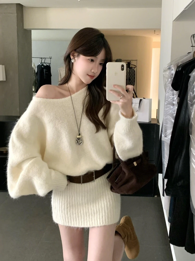 2025新款韩系穿搭一字肩长袖连衣裙子女秋冬季内搭打底毛衣包臀裙