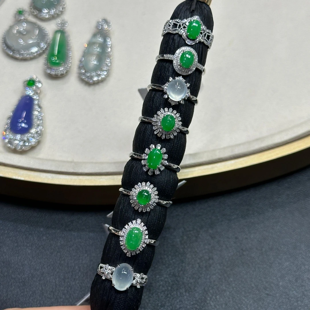 翡翠戒指1件-18K金-多样性发货只发一件-A33-BK|CXQ1