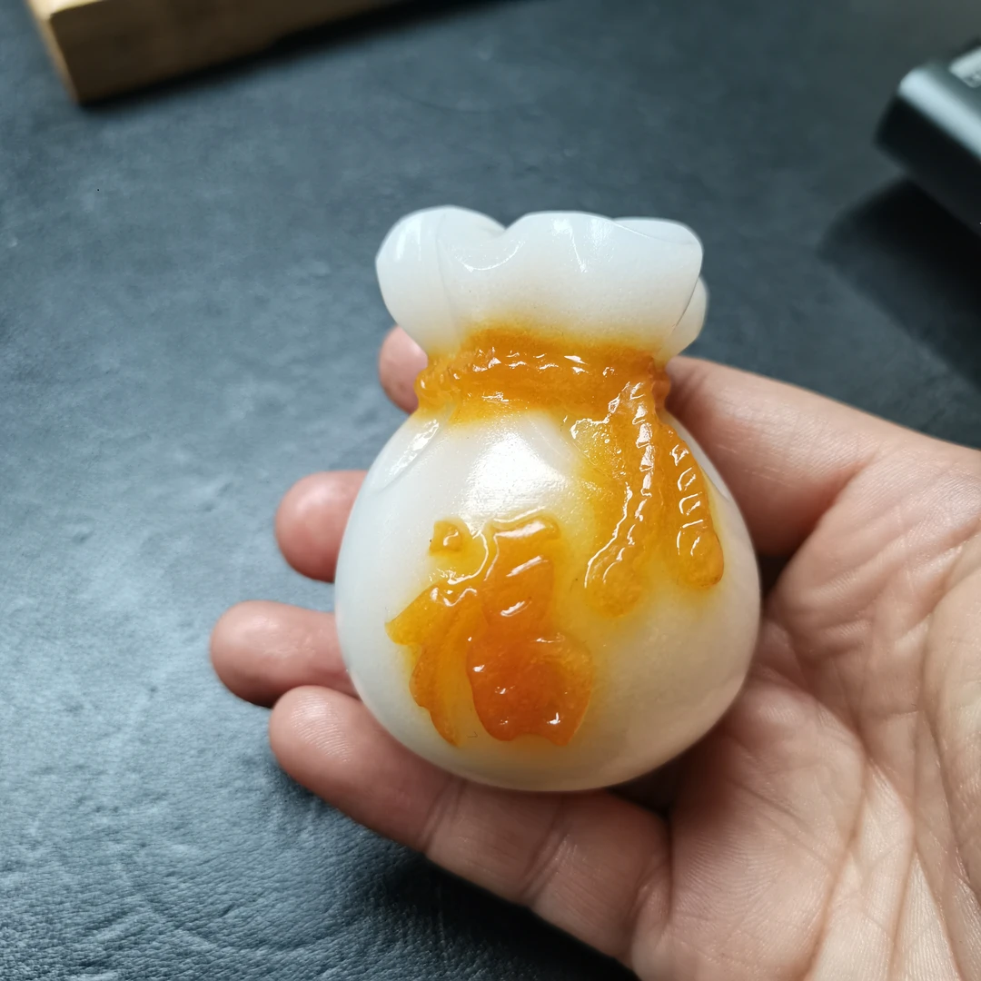 新疆和田玉福代219克