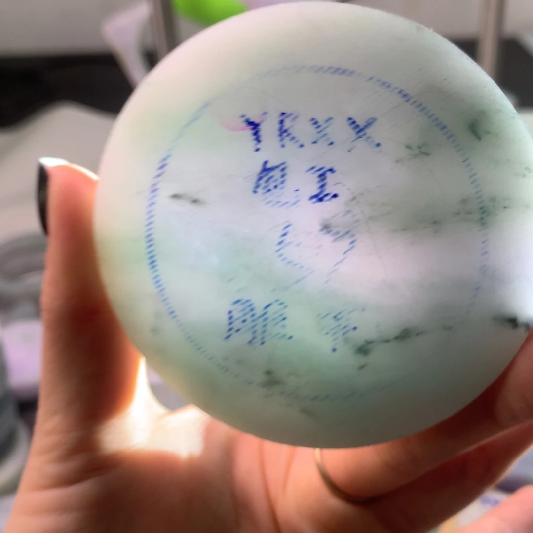 定制翡翠未镶嵌翡翠手镯