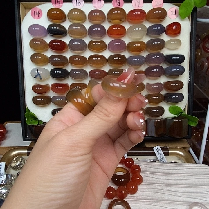 小***༼玛瑙/玉髓未镶嵌戒指