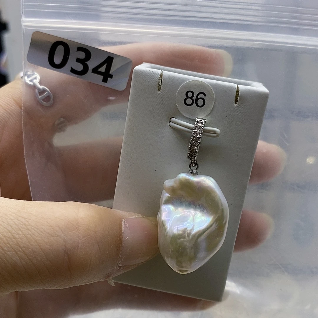 合金耳饰淡水珍珠