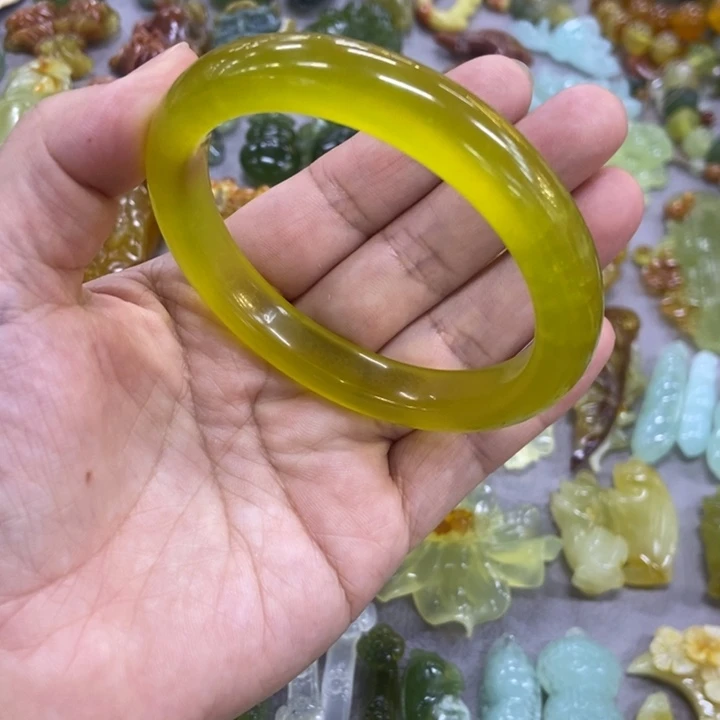 未镶嵌蛇纹石玉手镯