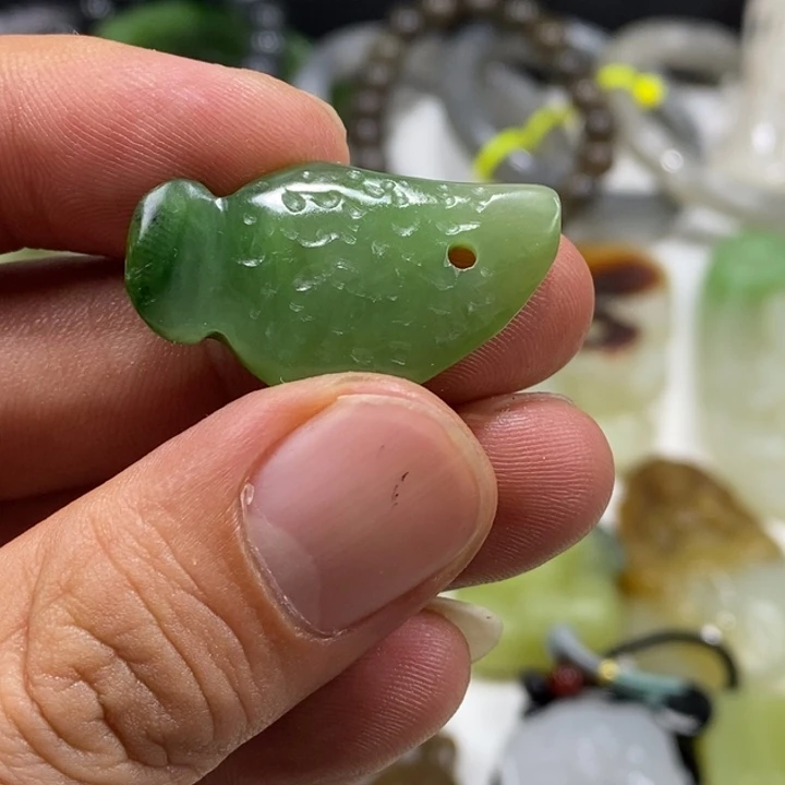 和田玉（糖玉）未镶嵌车挂