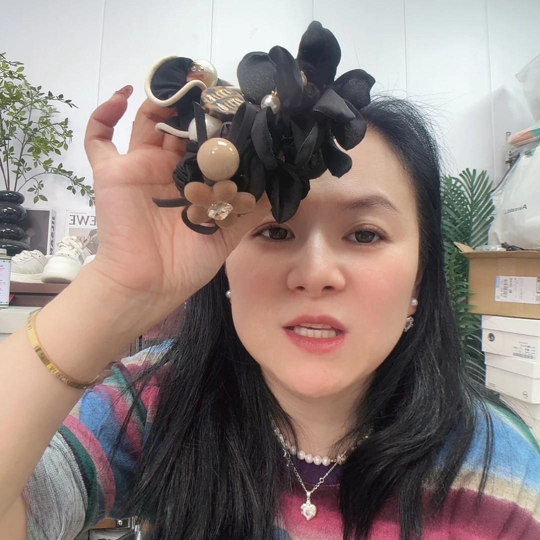 默***不是因为自己喜欢一份爱情