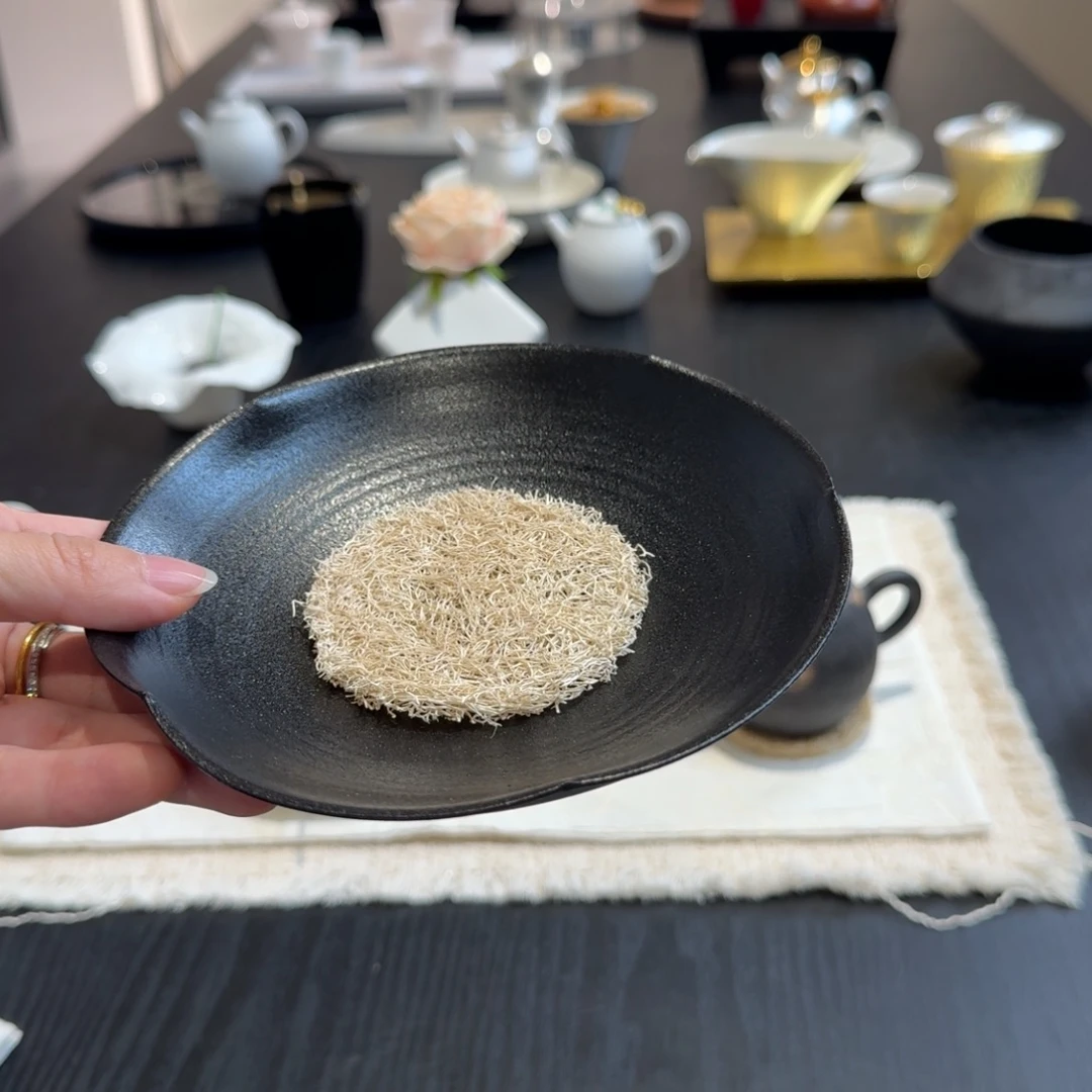 孤品黑色壶承送丝瓜垫