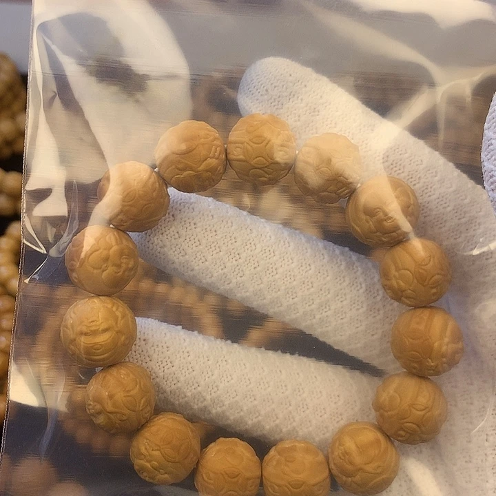 猴头核桃吊坠财迷