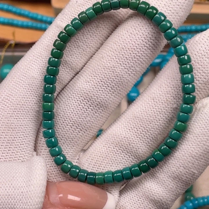 绿松石未镶嵌珠宝奇石4.6