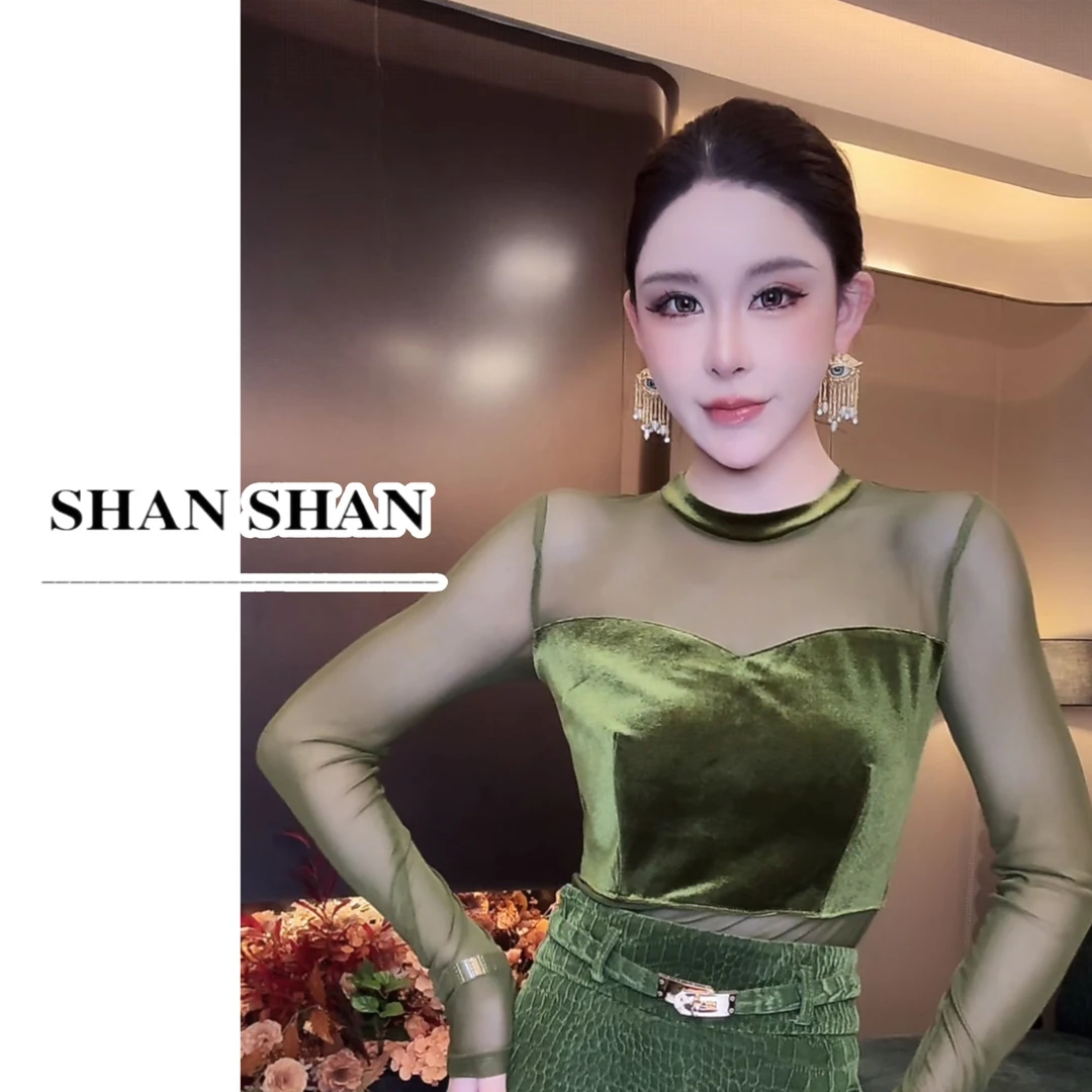 SS姗姗 秋季新款时尚圆领丝绒拼接网纱长袖T恤上衣 50970238-303