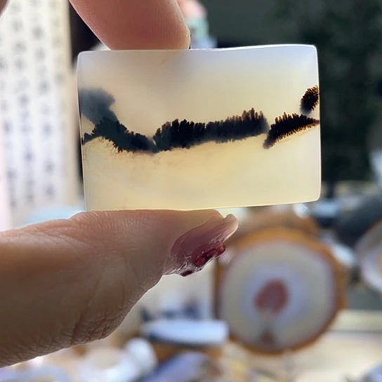 玛瑙/玉髓颈饰未镶嵌