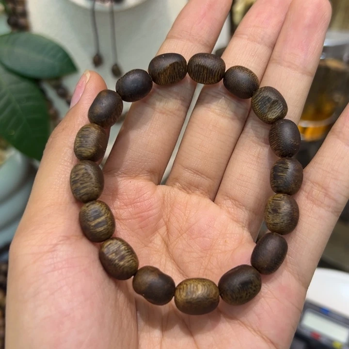 沉香沉香碎屑0.9留疤