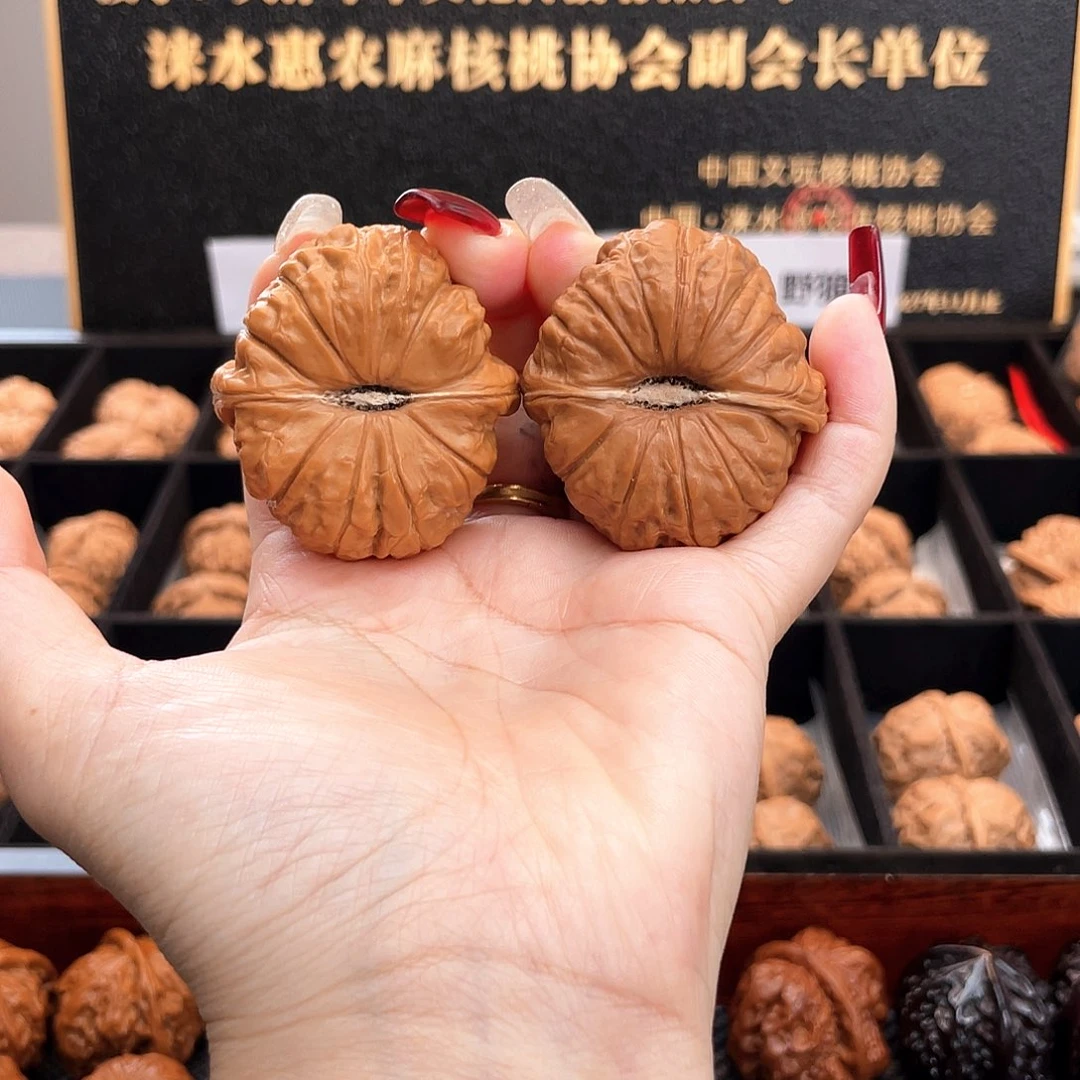 把件文玩核桃1****042南瓜全品肉头深凹底近正肩42A9