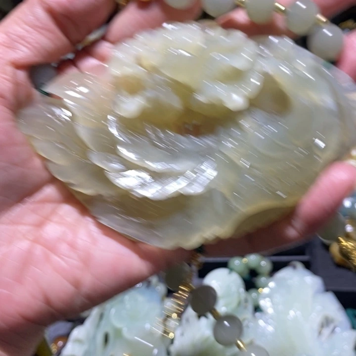 岫玉岫玉吊坠未镶嵌