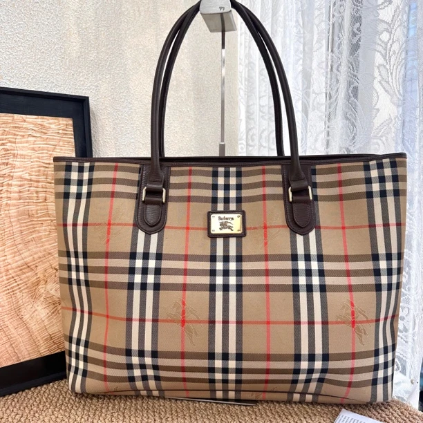 95新 BURBERRY/博柏利 XM/经典战马格纹刺绣大托特包/JJ12115134