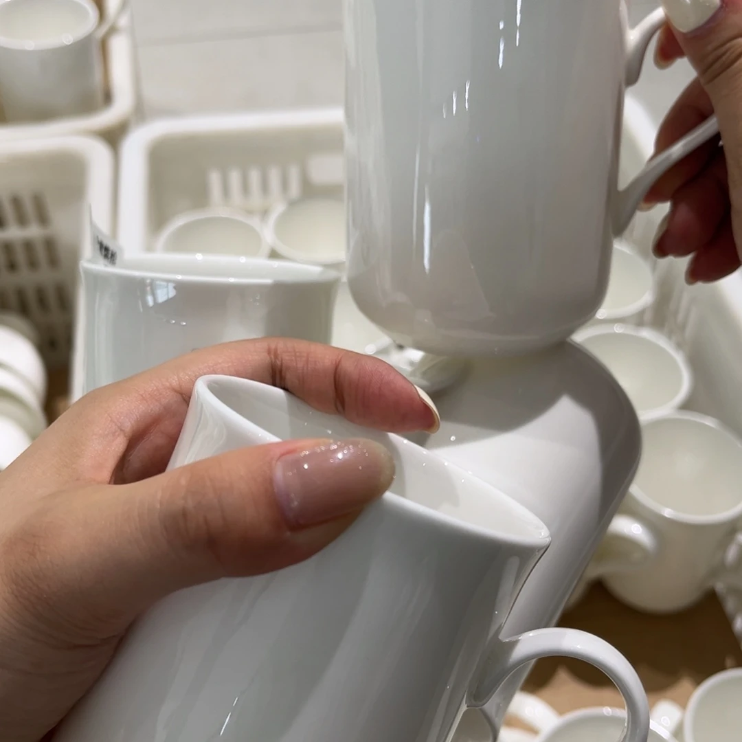 瓷片742四个，全场微瑕介意慎拍