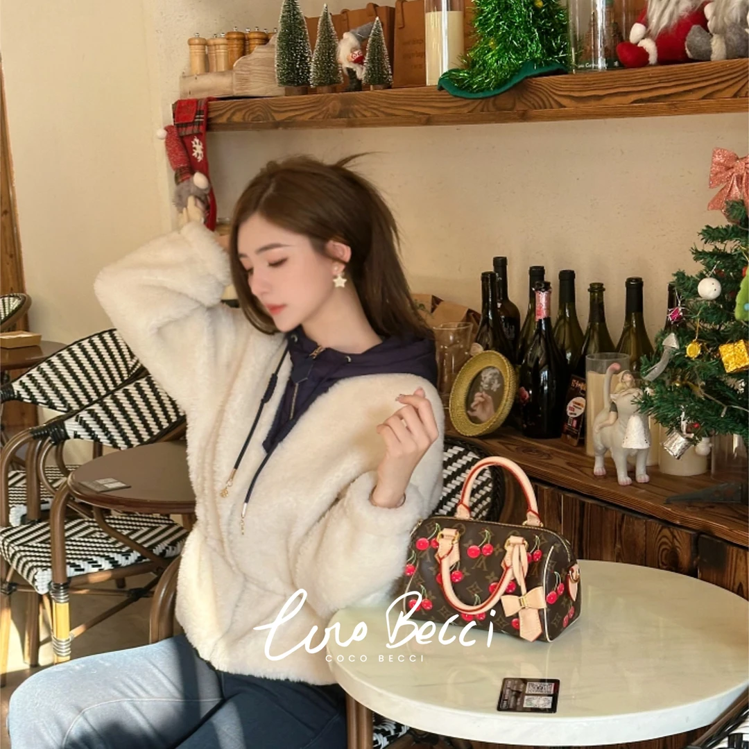 COCO BECCI【大牌滑雪外套】100绵羊毛撞色加绒连帽外套CFJJD300354