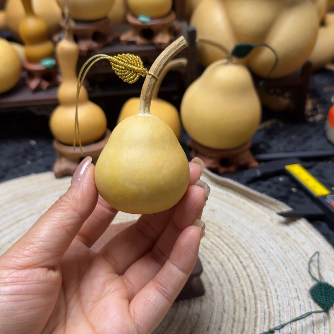 留***白小梨一个嘎嘎漂亮