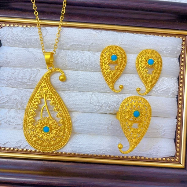 铜合金项链 1811新款三件套首饰耳环项链戒指爆款白搭时尚金色铜