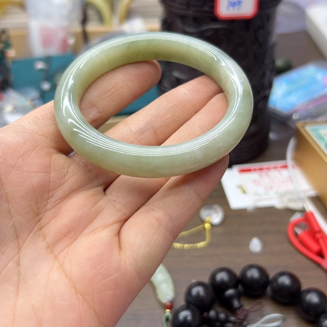 和田玉未镶嵌手镯56.4圈围169