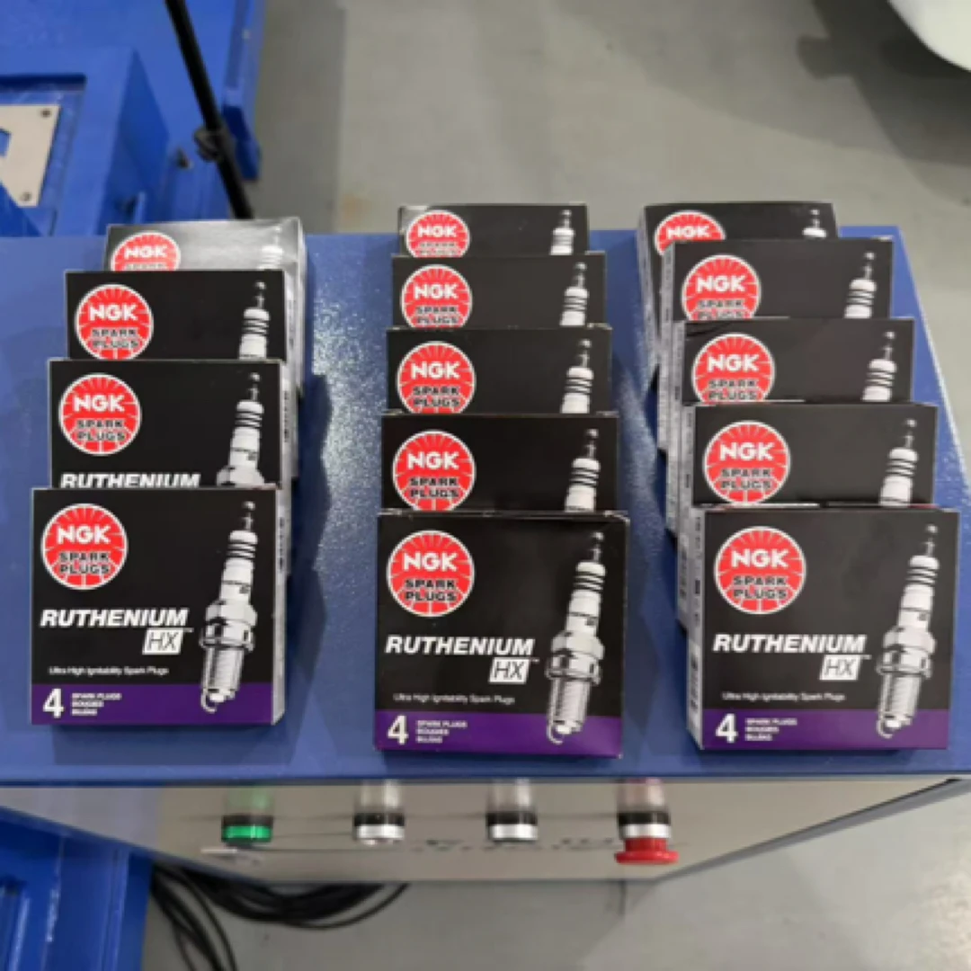 NGK加强型火花塞（钌合金）适配：影豹、长安、名爵