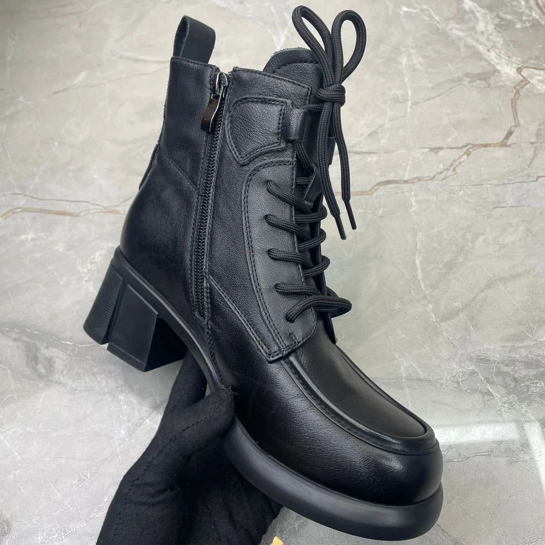 f（孤品）40码粗跟女靴(牛皮)3156