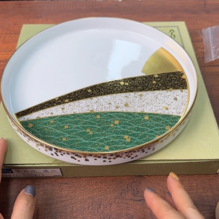一个陶瓷小物件哈哈哈哈