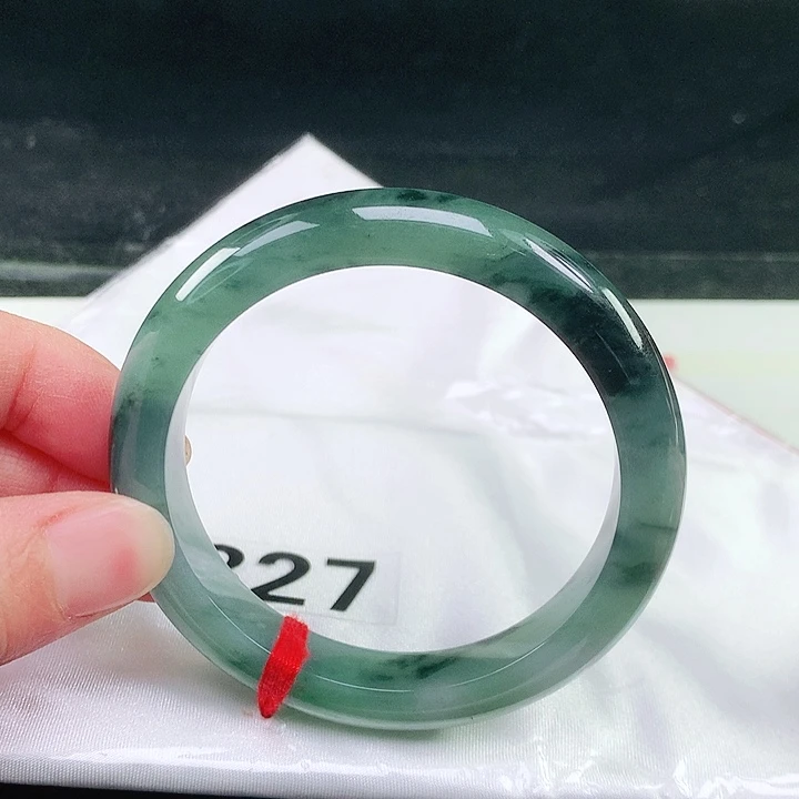 未镶嵌手镯翡翠827
