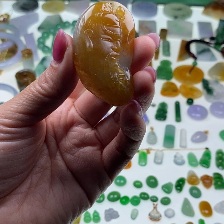 翡翠未镶嵌挂件天然翡翠