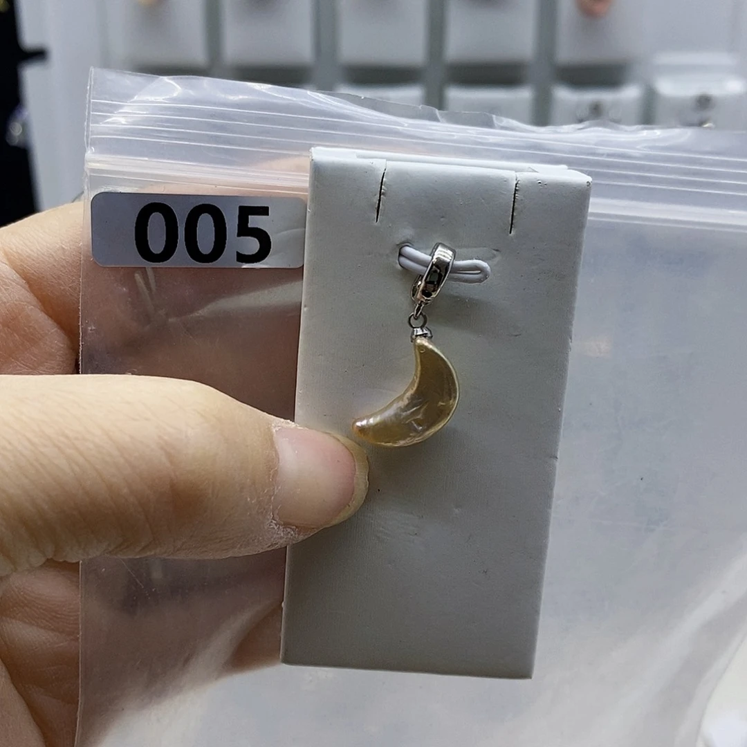 颈饰合金淡水珍珠