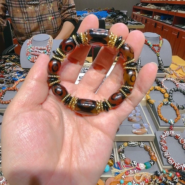 未镶嵌玛瑙/玉髓珠宝奇石