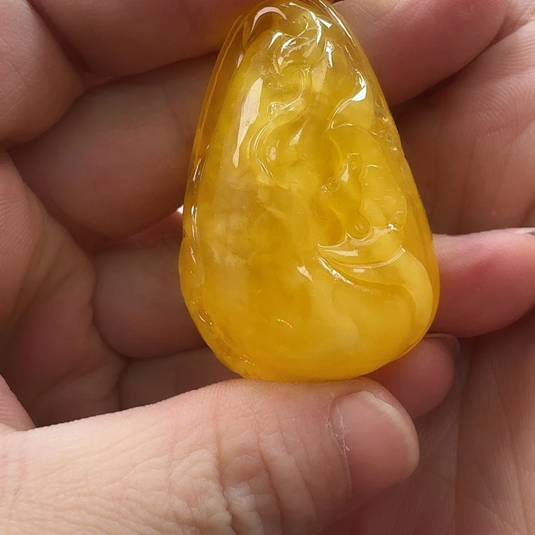 琥珀未镶嵌珠宝奇石137