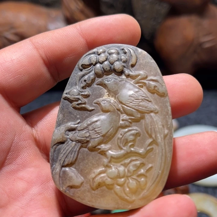 和田玉未镶嵌挂件