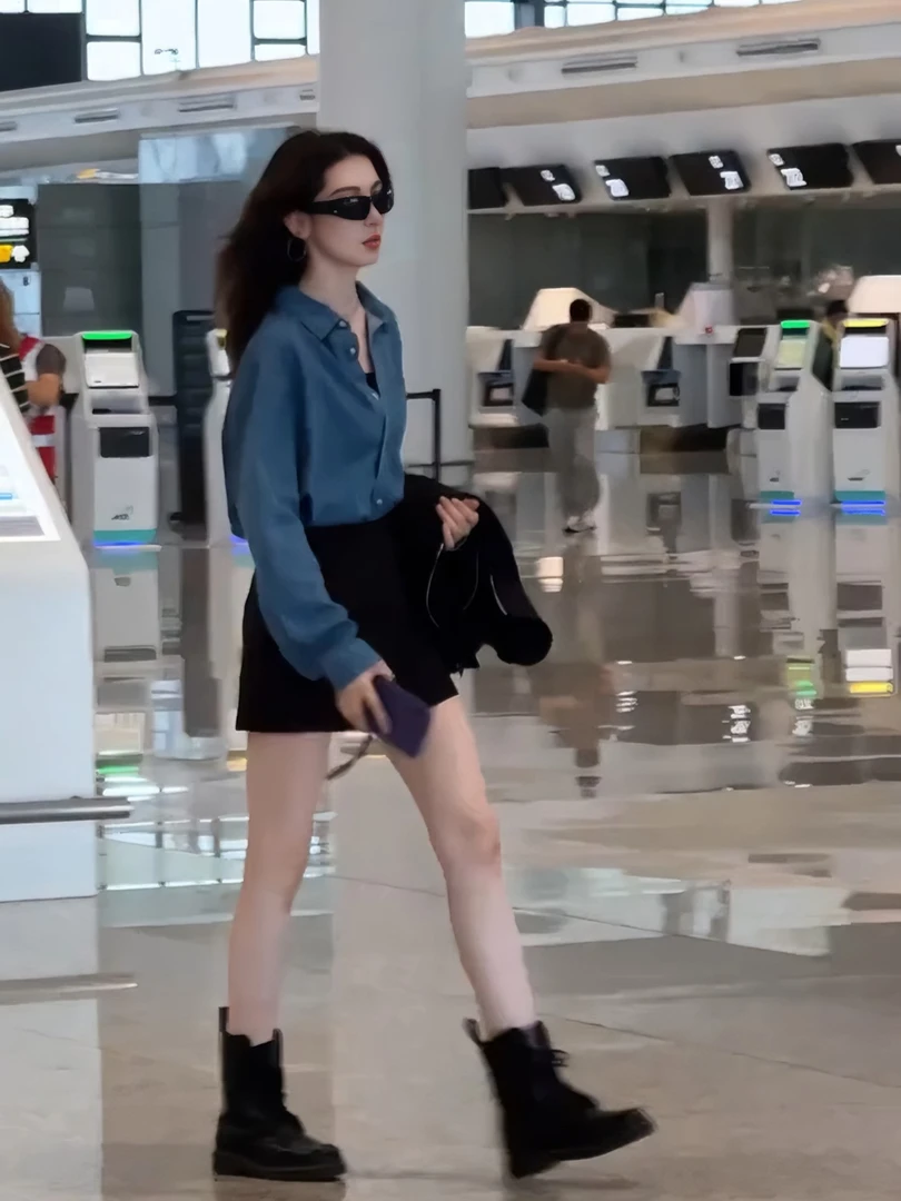 2025秋季新款韩系通勤一整套穿搭牛仔衬衫上衣高腰气质半身裙套装