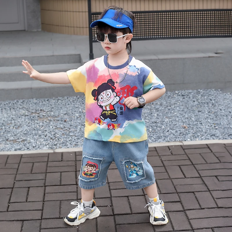 男童卡通哪吒短袖夏季儿童洋气短裤套装宝宝牛仔裤2025新款夏装潮