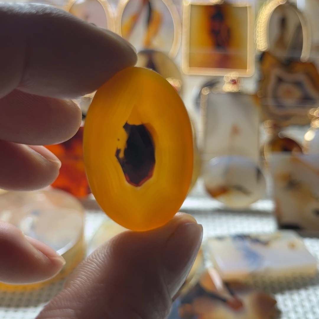 玛瑙/玉髓未镶嵌吊坠(不含链)