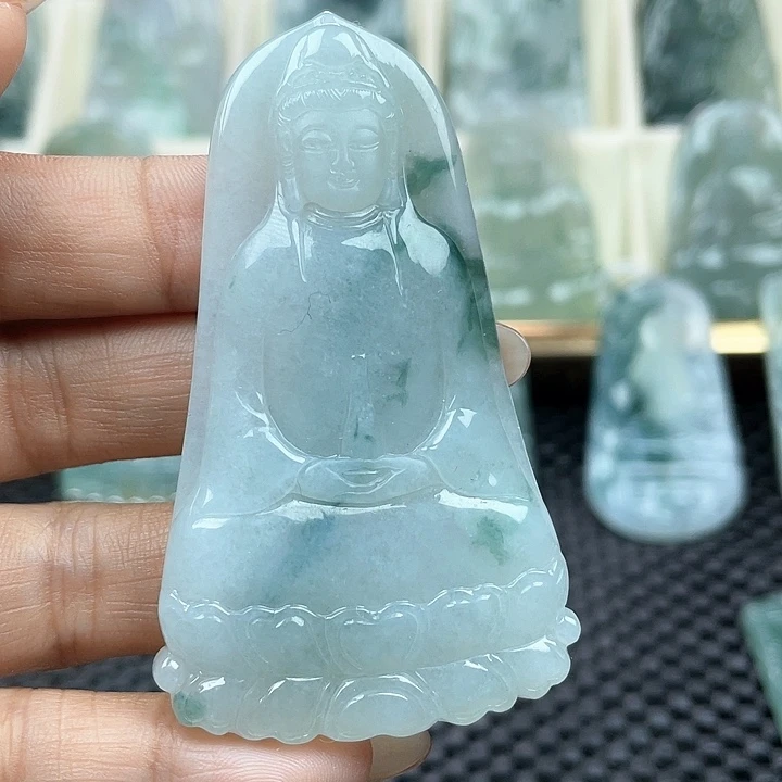 颈饰未镶嵌翡翠天然翡翠A货素衣观音