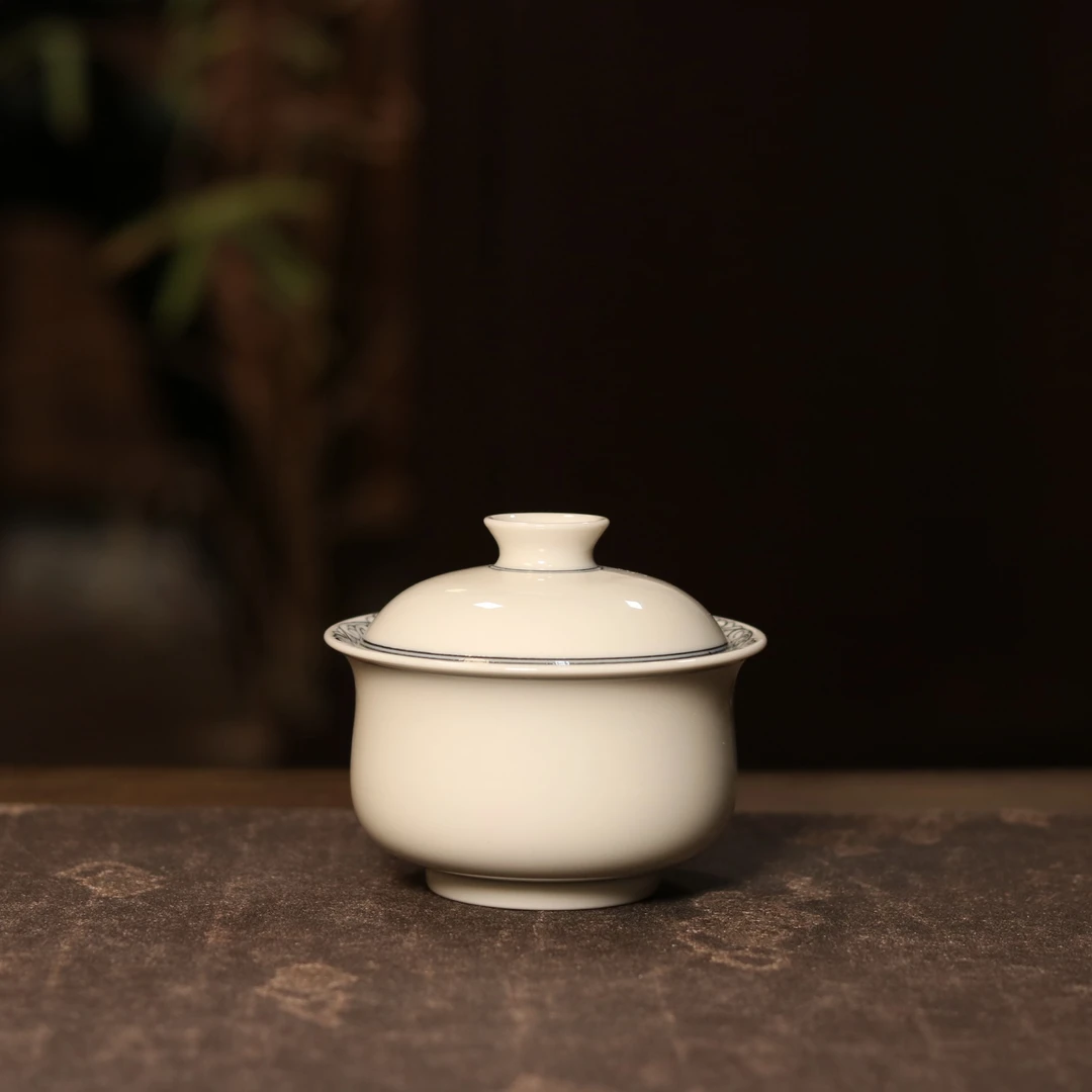立勤堂 景德镇手绘二号釉青花花卉布袋盖碗 茶道茶具 120cc