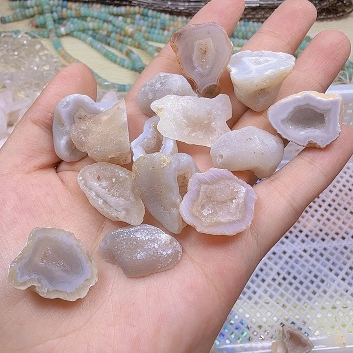 水晶珠宝半成品未镶嵌墨西哥玛恼晶洞配件（1颗）