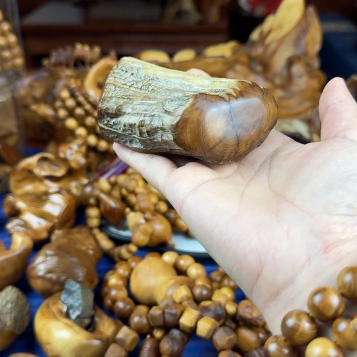 柏木（崖柏）北太行崖柏陈化骨料手把