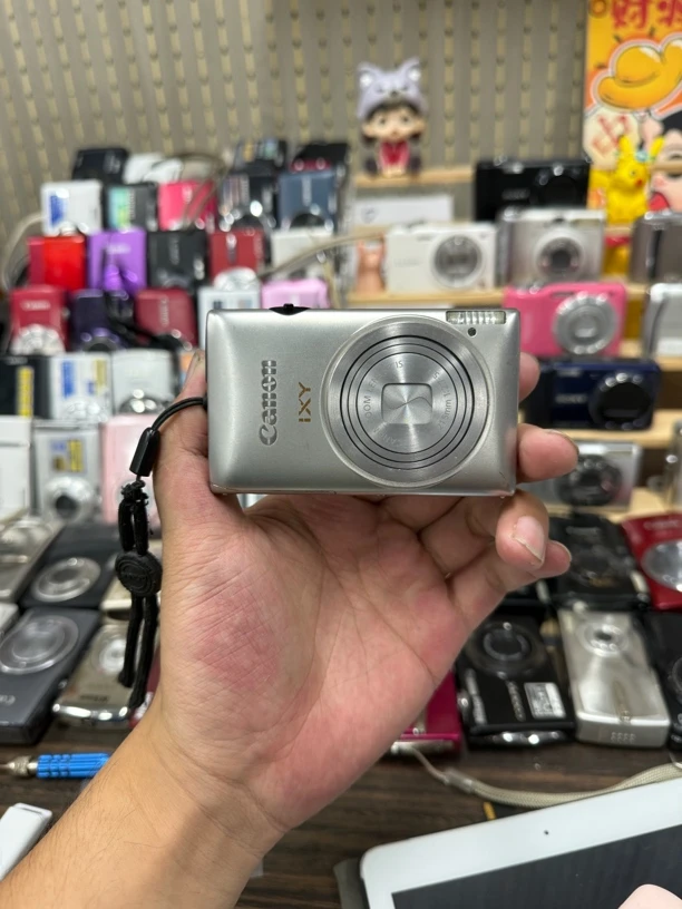 95新 Canon/佳能 日版ixus220 冷白皮出片，带实况。大热门机型