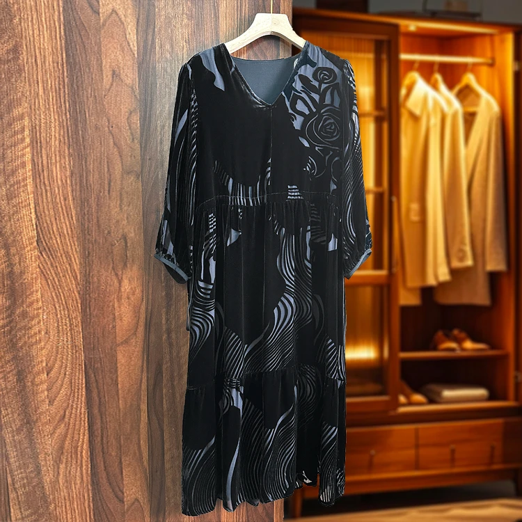 19桑蚕丝植绒提花春季新款V领抽绳系带腰妈妈真丝绒加肥连衣裙