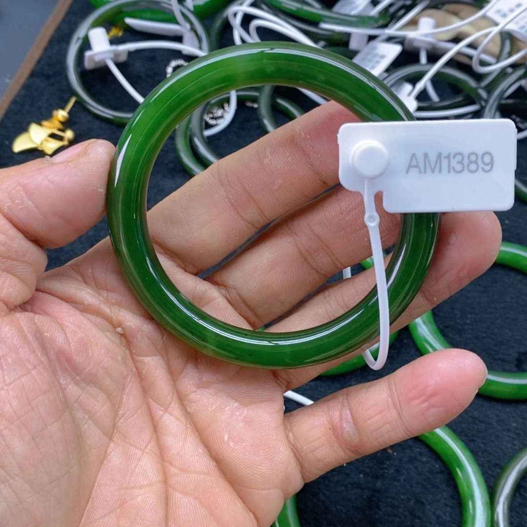 和田玉（碧玉）手镯未镶嵌60