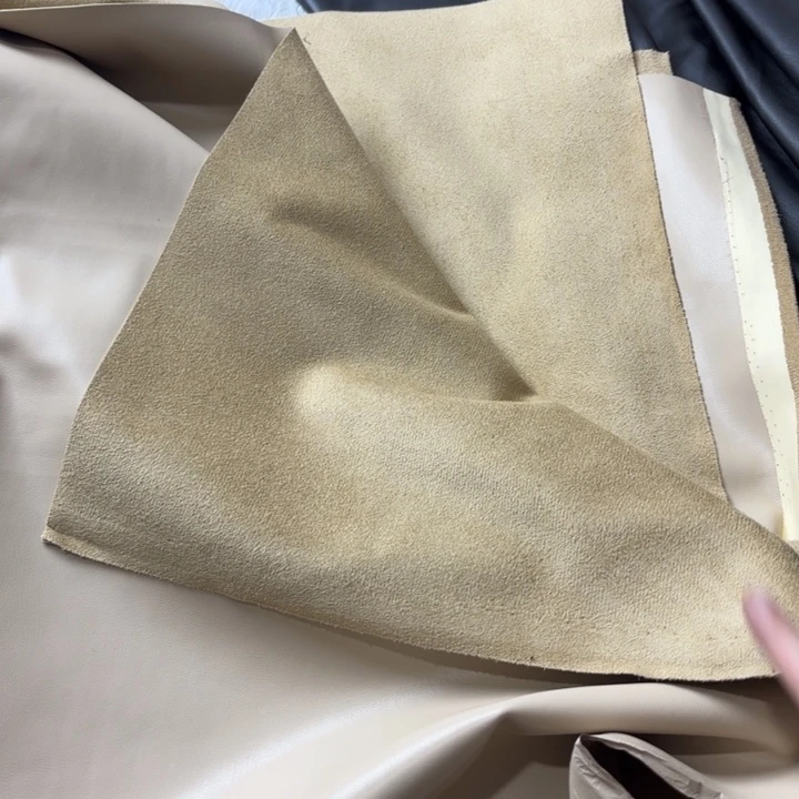 混纺浅卡其高货麂皮1米。