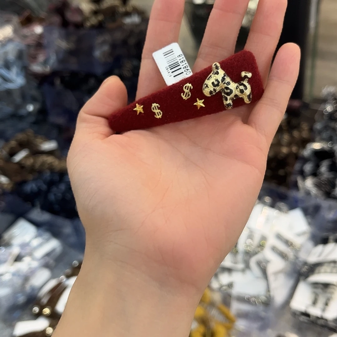 皮质非金属红色小马拜拜夹