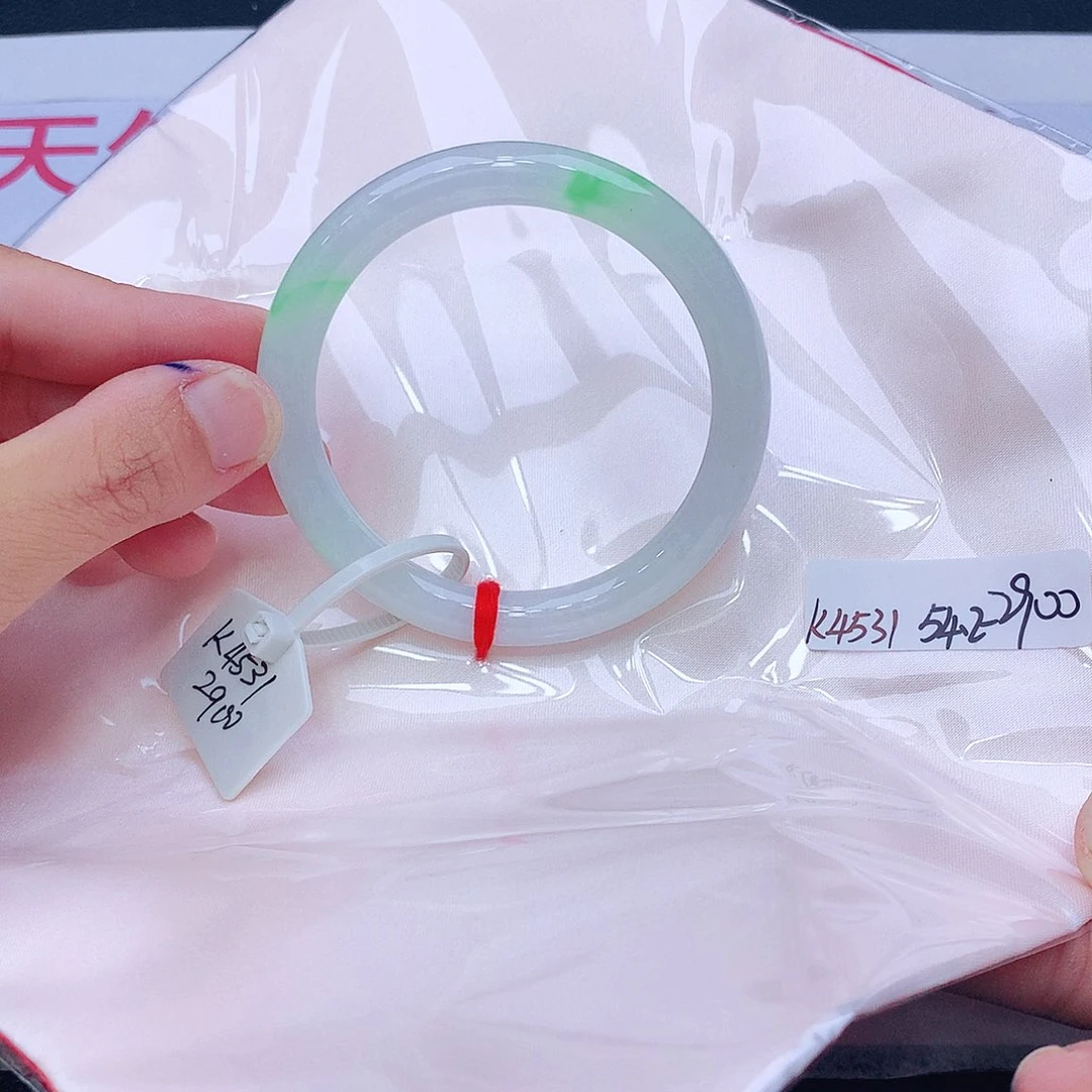 未镶嵌手镯翡翠翡翠